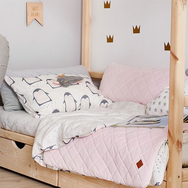 penguin baby bedding