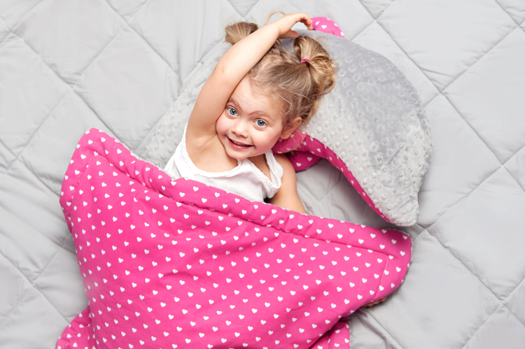 A perfect blanket for your child – what to have in mind during selection?